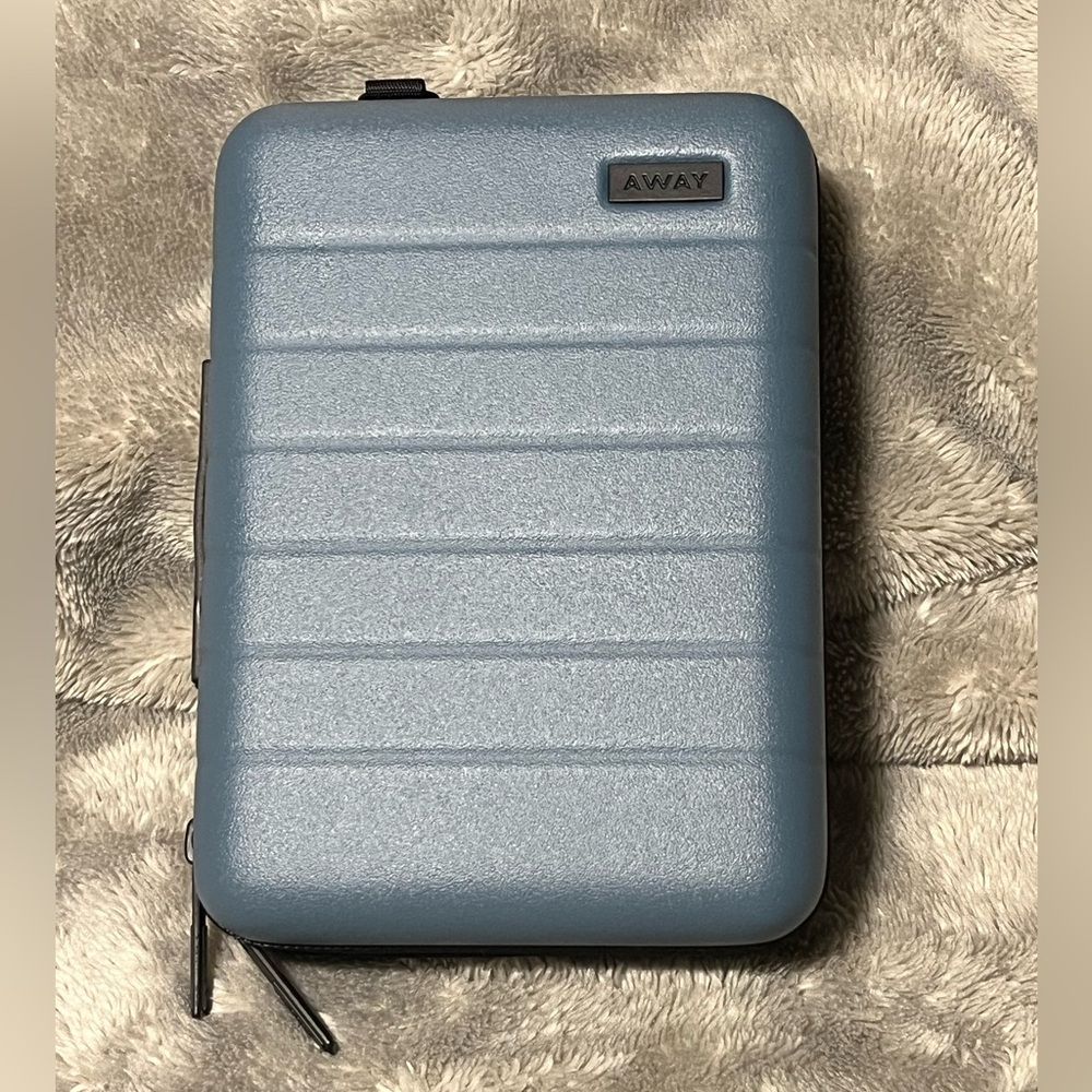 Away Mini Case - image 1